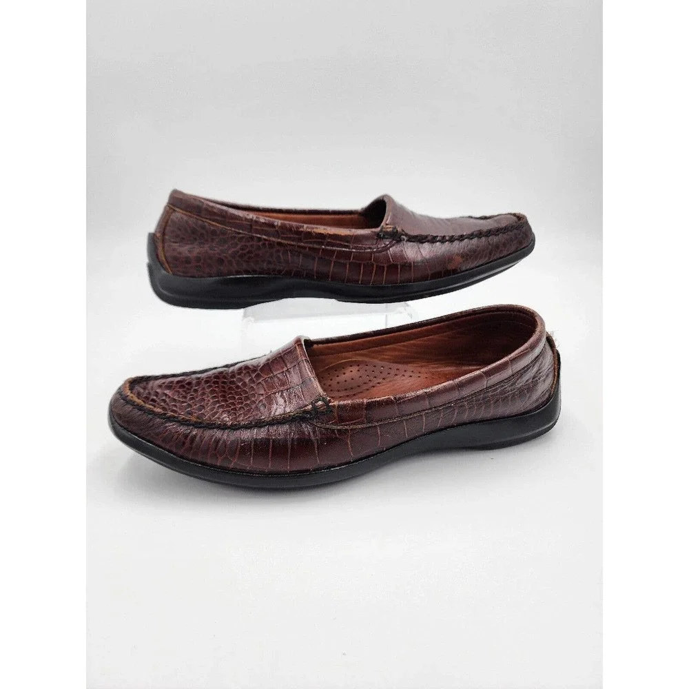 Allen Edmonds Brown Croc-Embossed Leather Loafers